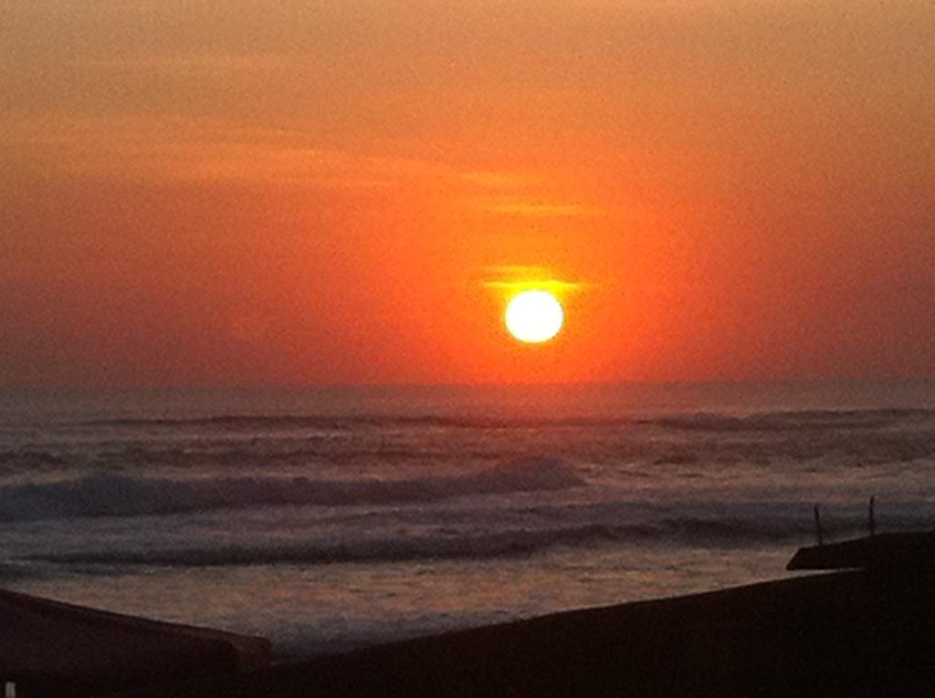 Berawa Beach Surfstay Canggu Exterior foto