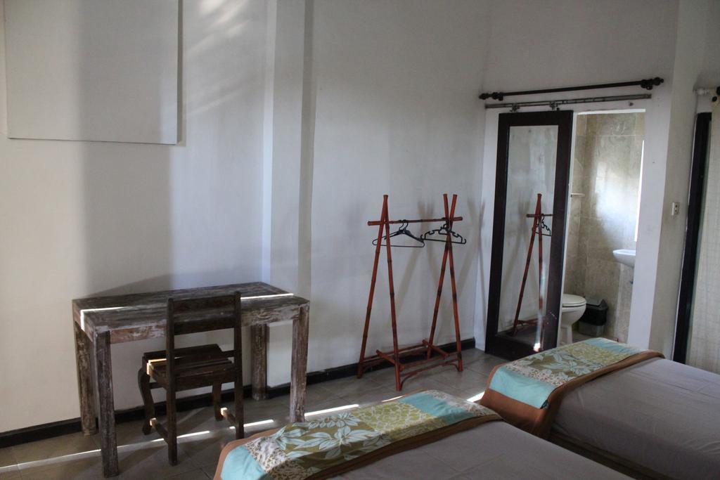 Berawa Beach Surfstay Canggu Exterior foto