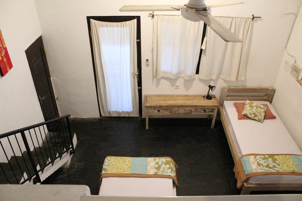 Berawa Beach Surfstay Canggu Exterior foto
